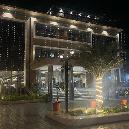 The Pavilion Park Resort Malegaon Luaran gambar